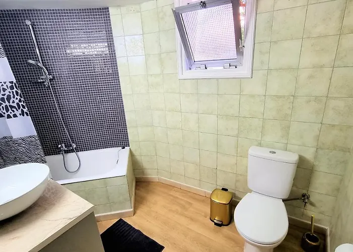 The Urban Oasis - Comfort 2br Near The Center, 200mbit Internet And Smart Tv *